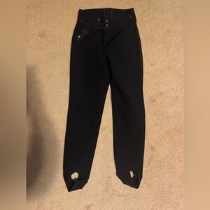 Obermeyer woman’s Classic Black ski Pants- never worn smoke free home